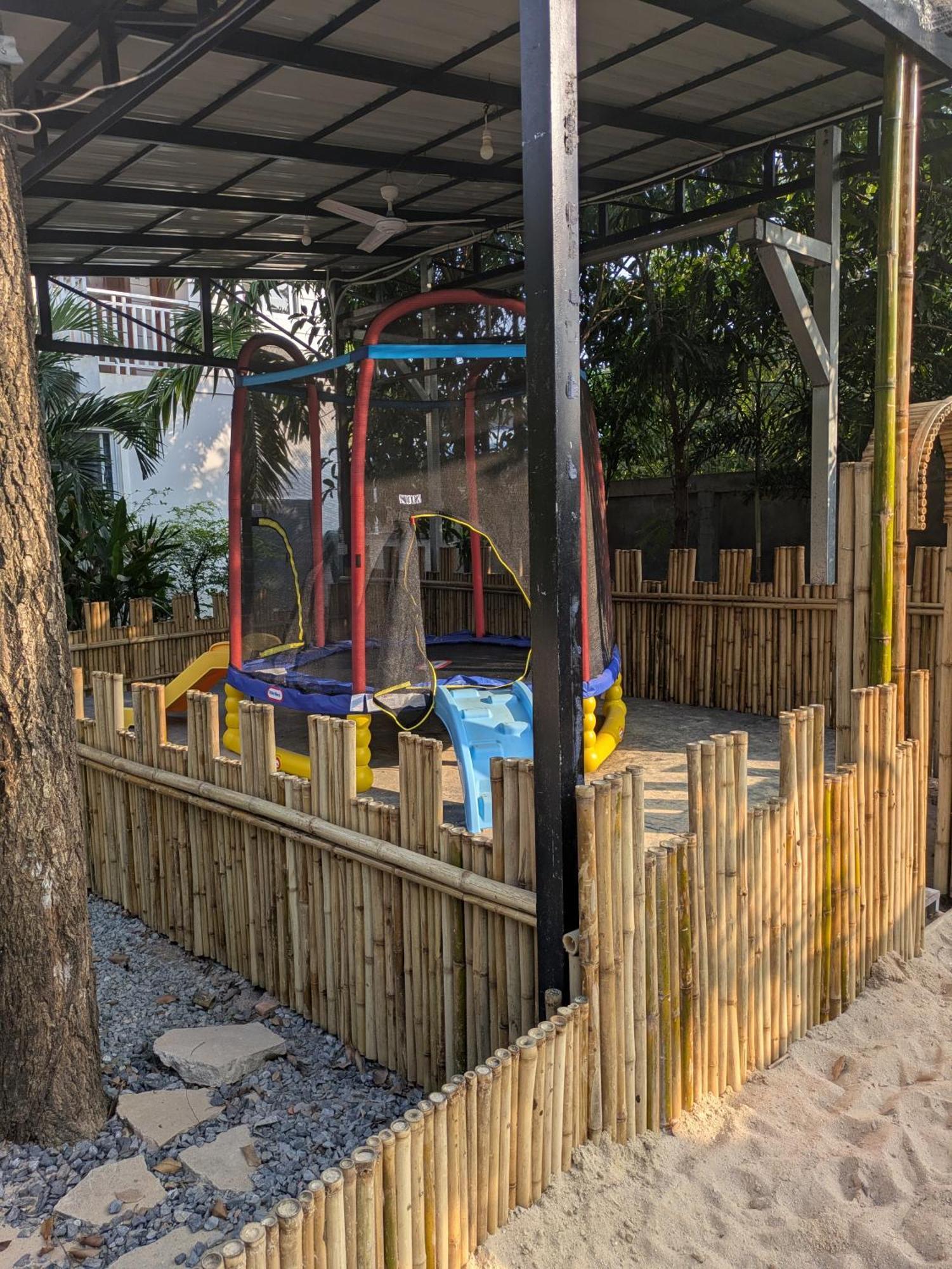 קמפוט Coconut Lodge מראה חיצוני תמונה