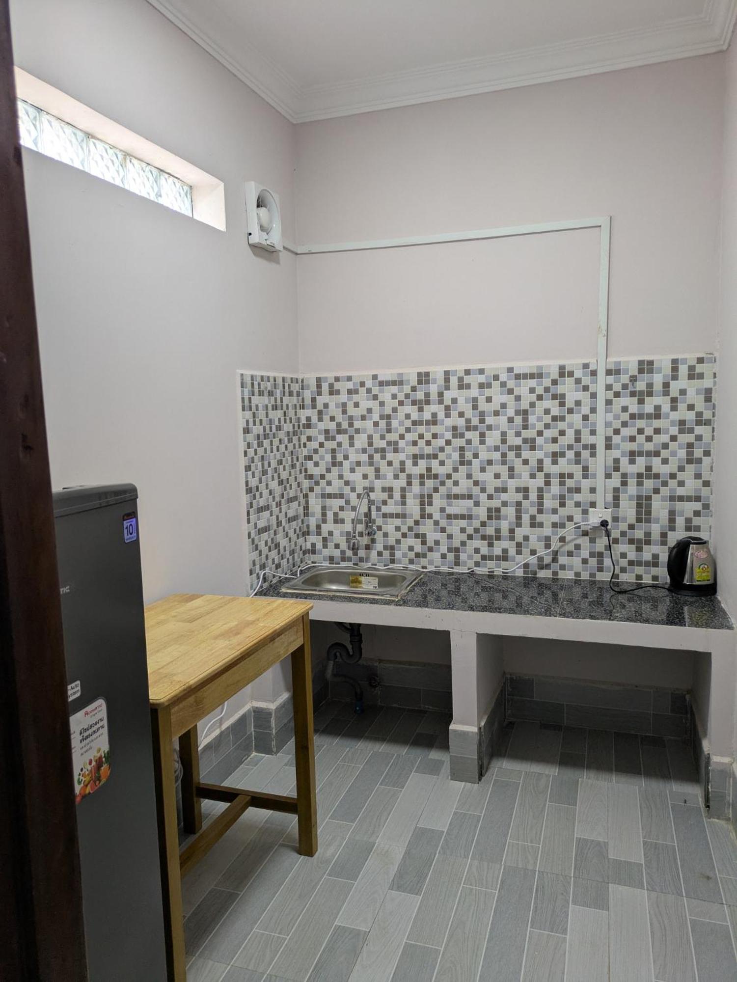 קמפוט Coconut Lodge מראה חיצוני תמונה